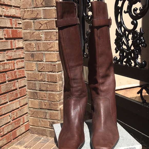 🚨B2G1 ANNE KLEIN Brown Heeled Boots - Picture 1 of 12